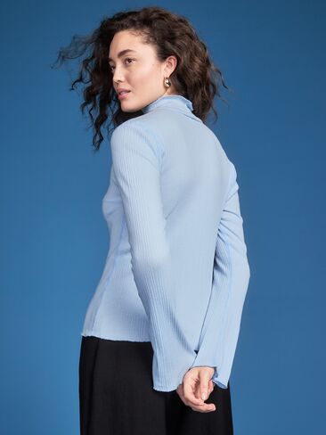 Old Navy Old Navy x Altuzarra Long-Sleeve Ribbed Fitted Top - Sky Maintenance in Saudi Arabia