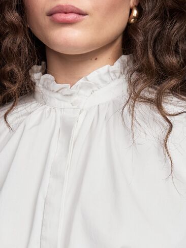 Old Navy Old Navy x Altuzarra Long-Sleeve Button-Down Top - Sea Salt in Saudi Arabia