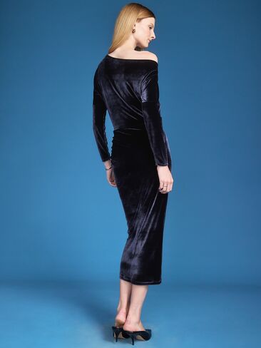 Old Navy Old Navy x Altuzarra Off-The-Shoulder Velvet Maxi Dress - Navy Captain in Saudi Arabia