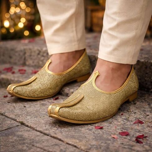 Step n Style Mens Gold Glitter Wedding Shoes Formal Shoes Handmade Jooti Ethnic Jutti Mens Mojari in Kuwait