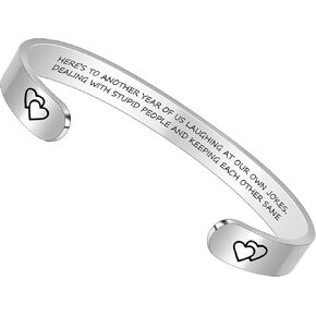 أساور btysun للنساء هدايا سوار عيد الأم من الابنة، هدايا ملهمة للنساء والفتيات، هدايا التخرج لعيد ميلادها التحفيزي، سوار الصداقة، مجوهرات تعويذة شخصية in Kuwait