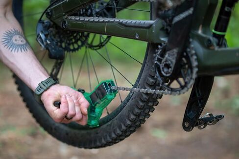 Finish Line Shop Quality Bicycle Chain Cleaner in Kuwait