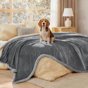 Luciphia Waterproof Pet Blanket, Washable Reversible Sherpa Fleece Throw in Kuwait