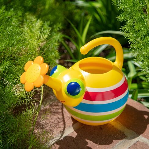 Melissa & Doug Sunny Patch Giddy Buggy Watering Can With Flower-Shaped Spout - Kid-Friendly Garden-Themed Pretend Play Watering Can For Kids in Kuwait