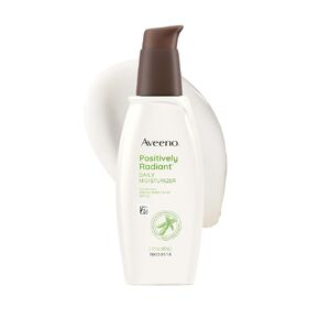 Aveeno Positively Radiant Daily Facial Moisturizer with Broad Spectrum SPF 30 Sunscreen & Soy, Improves Skin Tone & Texture, Hypoallergenic, Oil-Free & Non-Comedogenic, 2.3 Fl. Oz in Saudi Arabia