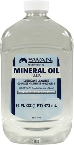 Swan Mineral Oil 16 oz (Pack of 2) in Kuwait