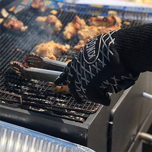 Kingsford Extreme Heat BBQ Grill Gloves, 2 Count | Heat Resistant Barbecue Gloves | The Ultimate Heat Barrier Silicone Grilling Gloves with Anti-Slip Safe Grip, Black, 1 Size Fits All in Saudi Arabia