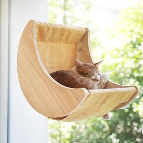 HAPYKITYS Cat Window Perch, Plywood Moon Bed with 4 Heavy-Duty Suction Cups in Saudi Arabia