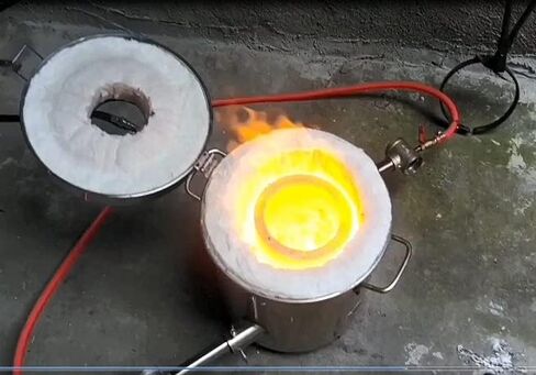 LSMIITTH 8KG/17.6lbs Gas Metal Melting Furnace kit 2642°F/1450°C Propane Furnace Dual Burner (Each 100,000 BTU) Foundry Home Kiln Smelting Casting Tools Refining Recycle Gold Silver Copper Aluminium in Kuwait
