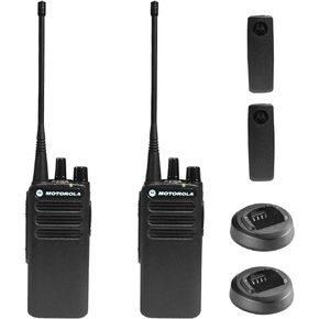 2 x Motorola CP100D Analog UHF Portable Non-Display Two Way Radio, 16 Channel, 4 Watt (403-480MHz) - 2 Pack Bundle