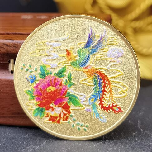 عملة الحظ الذهبية من Blooming Floral Phoenix - تأتي مع حافظة واقية شفافة - أداة خدش تذكرة اليانصيب - عملة التحدي الصينية للحظ السعيد in Kuwait