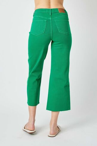 Judy Blue Kelly Green Cropped Capri in Saudi Arabia
