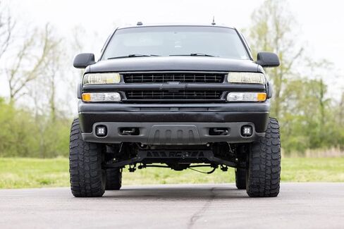 طقم رفع NTD مقاس 6 بوصات من Rough Country لـ 00-06 Chevy/GMC Tahoe/Yukon 2WD/4WD - 28020 in Saudi Arabia