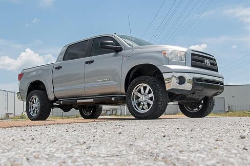مجموعة رفع Rough Country 3.5 بوصة N3/V2 لسيارة Toyota Tundra 4WD 2007-2021 - 76871 in Saudi Arabia