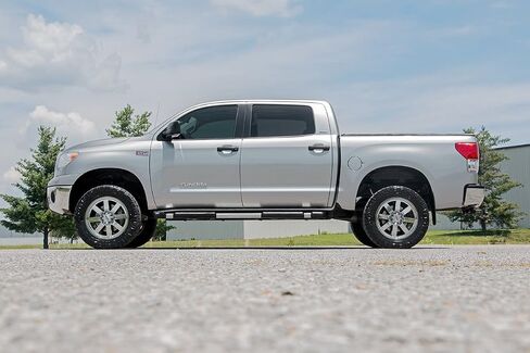 مجموعة رفع Rough Country 3.5 بوصة N3/V2 لسيارة Toyota Tundra 4WD 2007-2021 - 76871 in Saudi Arabia