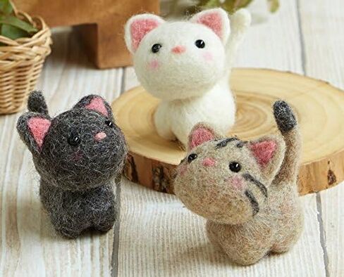 Hamanaka Small Friends Cats H441-483 Needle Felting Kits in Kuwait