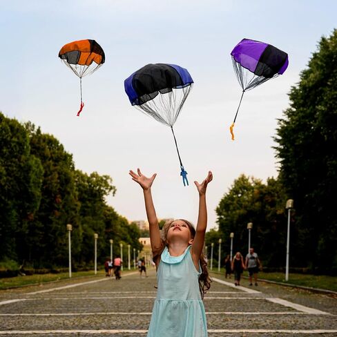 NUTTY TOYS Parachute Toys for Kids - Tangle Free Outdoor Flying Parachute Men, Top Indoor & Outside, 3 4 5 6 7 8 9 10 11 12 Year Old, Best Christmas Stocking Stuffers Idea 2026 Unique Boy & Girl Gifts in Kuwait