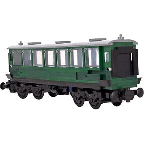 Train Building Block Carriage Kit, Green Passenger Coach Model, Plastic Railway Car with Architecture Theme, Compatible Building Set for Kids 6+ in Kuwait