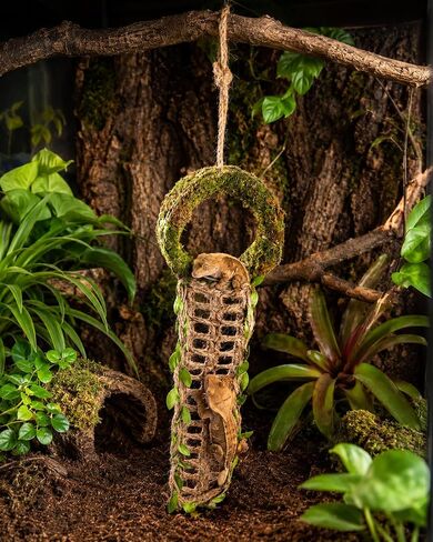 Crested Gecko Hide, Hanging Moss-Style Reptile Hideout with Rope Ladder, Crested Gecko Tank Accessories for Vertical Terrariums, 16 in Crested Gecko Decor & Gecko Tank Accessories in Saudi Arabia