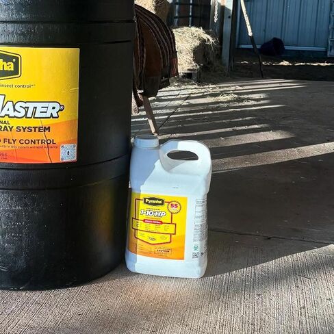 PYRANHA 1-10 HP Concentrate Refill 2.5 Gallon for 55 Gal Automatic Spray Systems - Barn Indoor Fly Control | Repels Horn, Deer, Horse, Stable, & Face Flies, Midge in Saudi Arabia