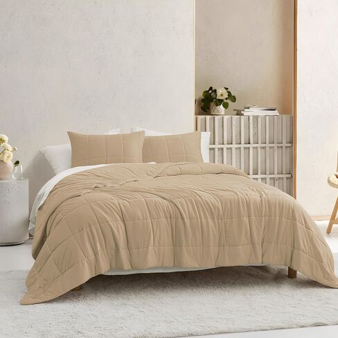 Wonderful Green Cooling Quilt Set King Size, 4 Piece Lightweight Box Stitched Bedding Quilt, Silky Soft Jersey Knit Coverlet for Hot Sleepers, Carbon Brushed Bedspread for All Season,104"x94" in Saudi Arabia