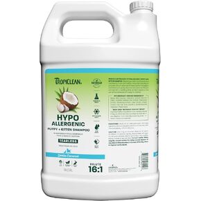 TropiClean 2-in-1 Dog Shampoo and Conditioner, Professional Dog Shampoo, Moisturizing Detangler, Puppy Safe, Made in USA, Papaya Scent, 1 Gallon in Kuwait