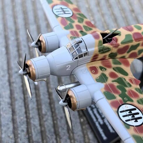 1/144 Scale WWII Italy Savoia-Marchetti SM.79 Sparviero Bomber Model Alloy Model Diecast Plane Toy for Collection in Kuwait