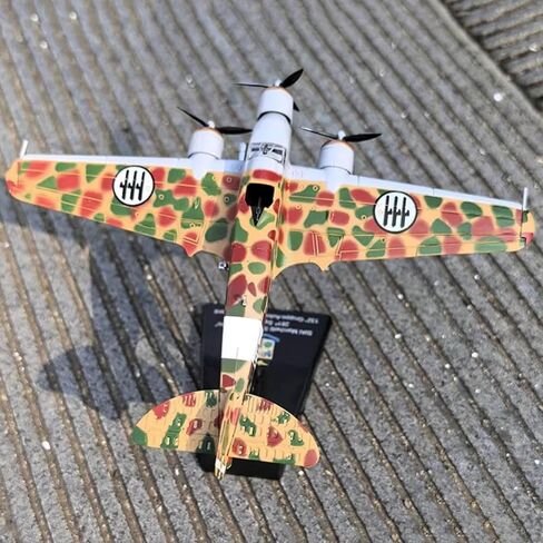 1/144 Scale WWII Italy Savoia-Marchetti SM.79 Sparviero Bomber Model Alloy Model Diecast Plane Toy for Collection in Kuwait