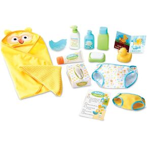 Melissa & Doug Mine to Love Changing & Bathtime Play Set for Dolls – Diapers, Pretend Shampoo,Wipes, Towel, More (19 pcs) in Saudi Arabia