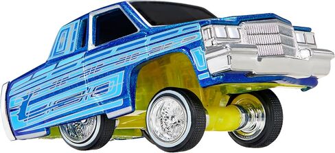 CARTUNED Lowrider Series 4-1985 Cadillac Fleetwood (Lowrider) in Kuwait