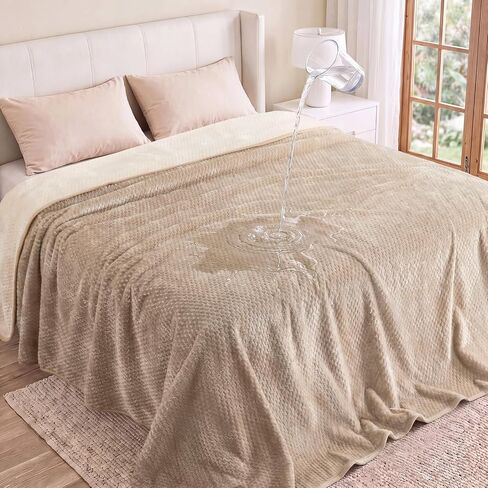Luciphia Waterproof Blanket for Dog, Washable Reversible Fleece Pet Throw in Saudi Arabia