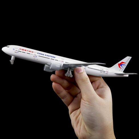 Busyflies 1:300 مقياس الخطوط الجوية الشرقية بوينغ 777 نماذج طائرة سبيكة دييكاست نموذج طائرة in Kuwait