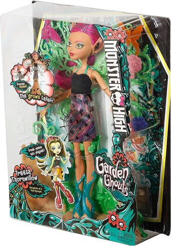 MONSTER HIGH GARDEN GHOULS TREESA THORNWILLOW DOLL in Saudi Arabia