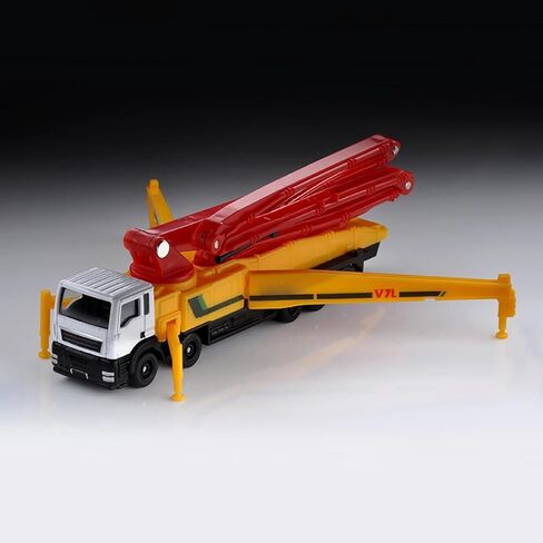 1/100 Concrete Pump Truck Model Diecast Alloy Construction Vehicle Toy in Kuwait