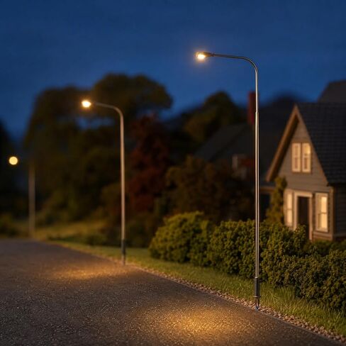 ibasenice 3-Pack Miniature Street Lights, 5.7 in LED Lamp Posts in Kuwait