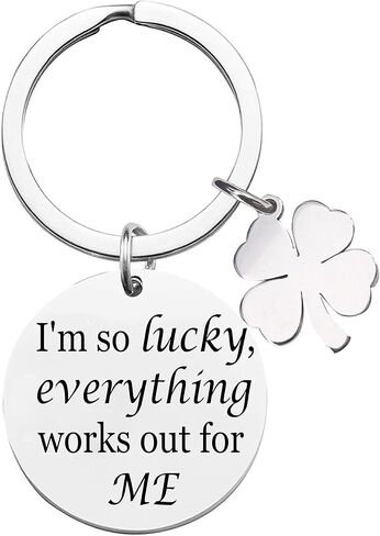 سلسلة مفاتيح I Am So Lucky - تذكير ايجابي اثناء التنقل مع ملحق فريد من نوعه باربع اوراق البرسيم، ستيل، مقاس واحد in Kuwait