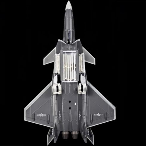 Simulation 1:72 Alloy Liberation Army Air Force Chengdu J-20 Fighter Model Display in Kuwait