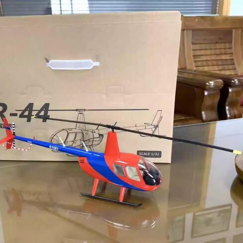 Simulation Alloy Aircraft Model 1/32 Scale R44 Raven Helicopter Aircraft Plane Model Collection in Kuwait