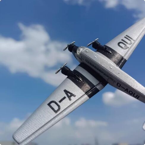 Alloy WWII Germany Junkers Ju 52 Aircraft Model Aircraft Model 1:250 Model Simulation Science Exhibition Model in Kuwait