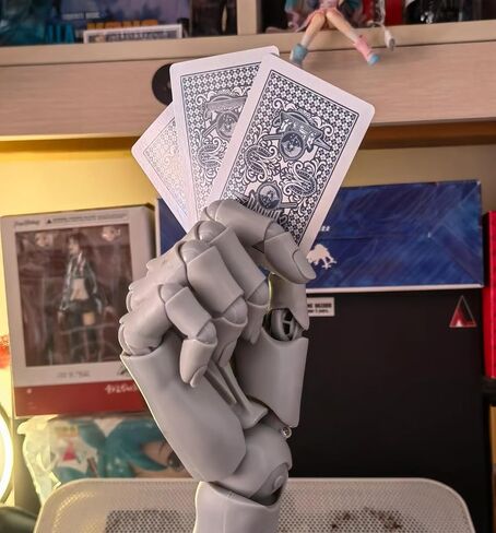 Sufeasdf Flexible Artists Hand Model, Adjustable Hand Model for Drawing, Lively Manikin Figure Hand Model for Desk Decoration, Sketching, Drawing, Painting (grey) in Kuwait