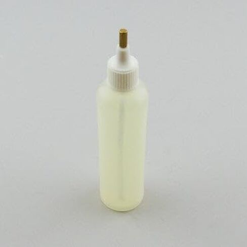 EZ Oiler Pen - Precision Oil Applicator for Sewing and Quilting Machines, No-Mess, 1.5 oz, Travel Safe - Handi Quilter in Kuwait