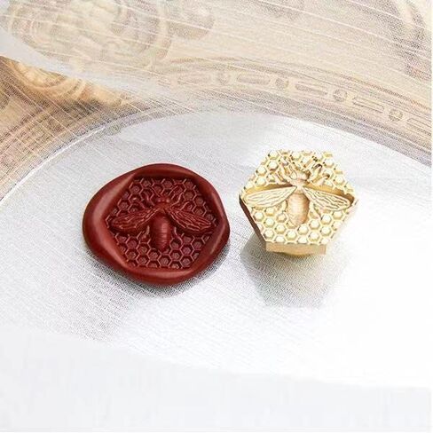 Wax Seal Stamp Kit 3D Bee Stamp with Vintage Wooden Handle for Envelopes Wedding Bottle, Sealing Wax Stamps with Deep-Relief Patterns Beeswax Wrap (Stamp+Handle) in Saudi Arabia