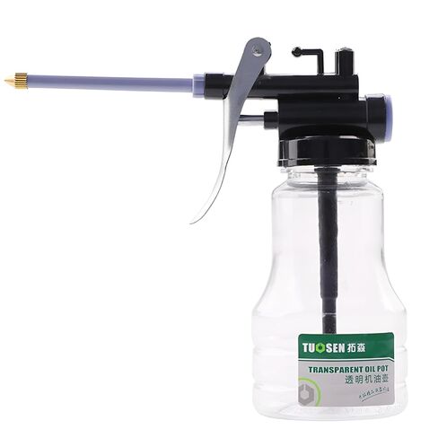  Plastic 250 ML with Oil Spray Hose Oiler Grease Refueling Can in Kuwait