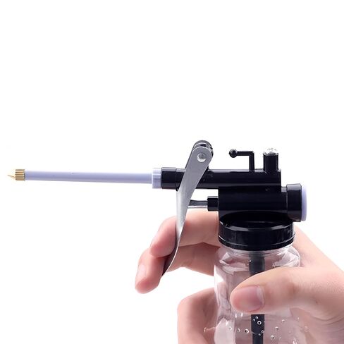  Plastic 250 ML with Oil Spray Hose Oiler Grease Refueling Can in Kuwait