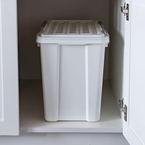 IRIS USA Dog Food Storage Container, Up to 30 lbs, White, Made in USA in Kuwait