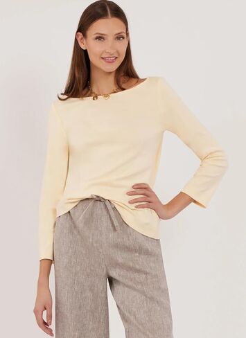 New Look N6829 Women's Pants in Two Lengths & Knit Tops Sewing Pattern, Sizes XS-XL in Kuwait
