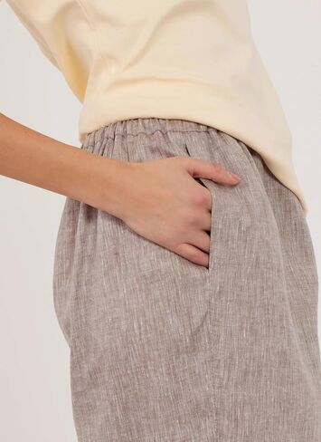 New Look N6829 Women's Pants in Two Lengths & Knit Tops Sewing Pattern, Sizes XS-XL in Kuwait