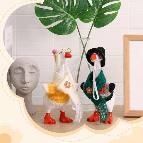 JATEBI 7 Inches Warm Desk Goose Keychain Outfits Mini Porch Goose Outfits in Kuwait