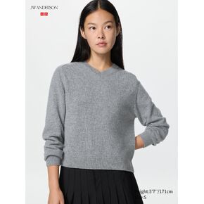 Uniqlo Wool Cashmere V-Neck Short Sweater in Kuwait