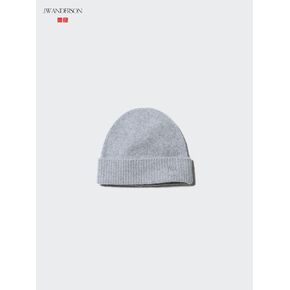 Uniqlo Wool Cashmere Beanie in Kuwait